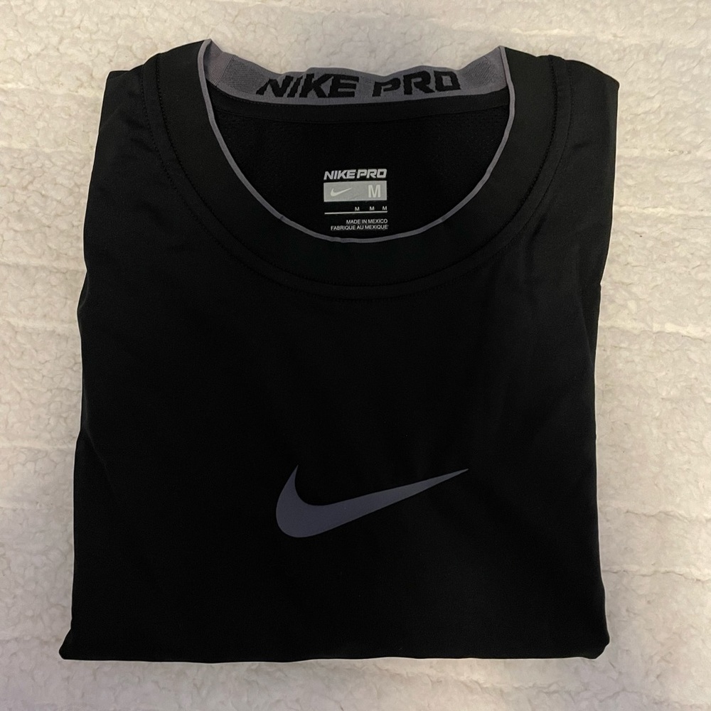 Men’s Nike Pro Shirt